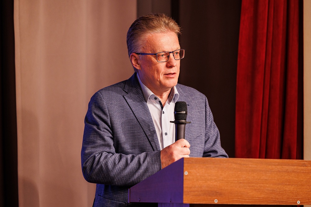 Академик РАН Вадим Степанов: «В медицинскую науку нужно приходить по призванию, а не по инерции»
